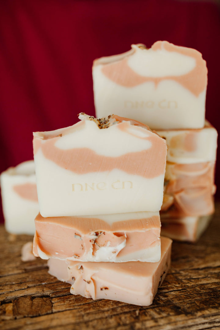 סבון מוצק טבעי לחג פסח - חג שמח | עברנו את פרעה