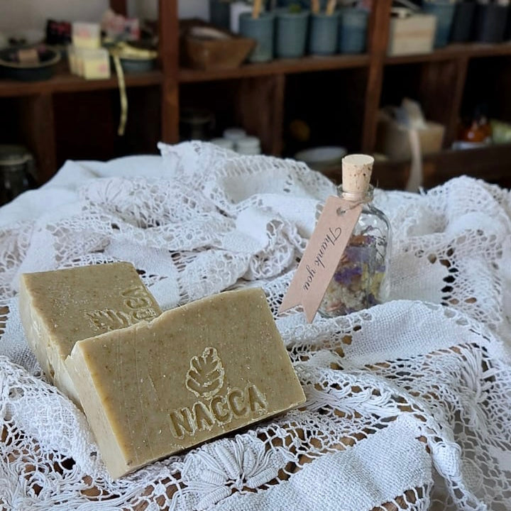 סבון מורינגה - סבון טבעי מוצק